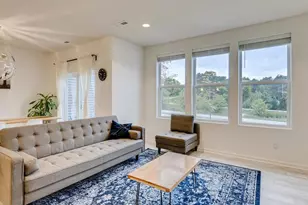 718 Maggie Way, Chanhassen, MN 55317 - Photo 9