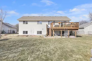688 101st Ave NE, Blaine, MN 55434 - Photo 27