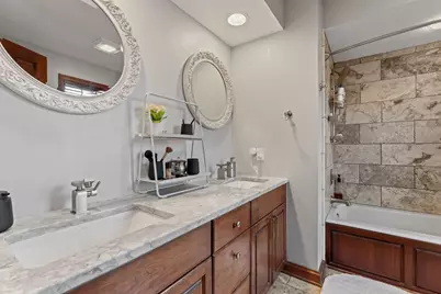 1122 Foxcroft Lane SW, Rochester, MN 55902 - Photo 23