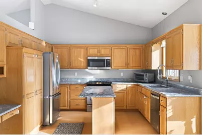 14825 39th Avenue N, Plymouth, MN 55446 - Photo 9