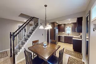 2021 Bridge Ave, Albert Lea, MN 56007 - Photo 9