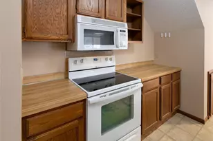 13742 Inglewood Ave, Savage, MN 55378 - Photo 11