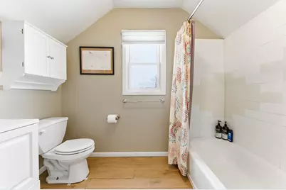 301 E 40th Street, Minneapolis, MN 55409 - Photo 23