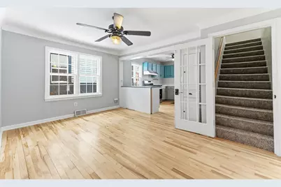 301 E 40th Street, Minneapolis, MN 55409 - Photo 7