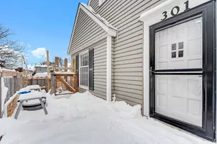 301 E 40th St, Minneapolis, MN 55409 - Photo 41