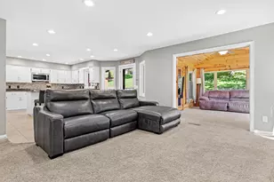 4110 Minnesota Ln N, Plymouth, MN 55446 - Photo 7