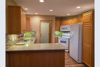 5006 Greens Drive NW, Rochester, MN 55901 - Photo 5