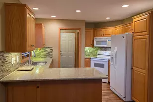 5006 Greens Dr NW, Rochester, MN 55901 - Photo 5