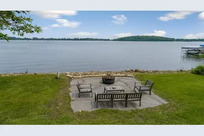 901 Clear Lake Drive, Waseca, MN 56093 - Photo 3