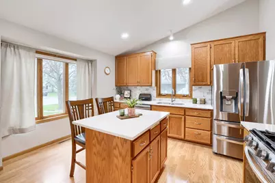 6008 91st Trail N, Brooklyn Park, MN 55443 - Photo 5