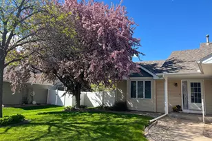 6008 91st Trl N, Brooklyn Park, MN 55443 - Photo 3