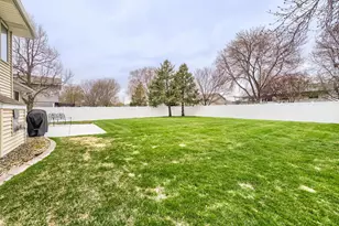 6008 91st Trl N, Brooklyn Park, MN 55443 - Photo 27