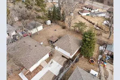 7012 Drew Avenue N, Brooklyn Center, MN 55429 - Photo 35