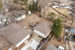 7012 Drew Ave N, Brooklyn Center, MN 55429 - Photo 35