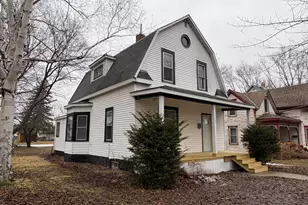 306 16th St S, Benson, MN 56215 - Photo 3