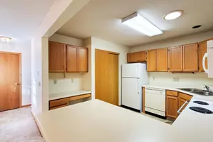 48 Thompson Ave W, West Saint Paul, MN 55118 - Photo 5