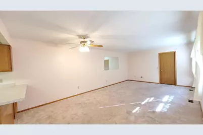 48 Thompson Avenue W #40, West Saint Paul, MN 55118 - Photo 7