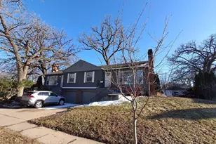 2301 Cromwell Dr, Minneapolis, MN 55410 - Photo 1