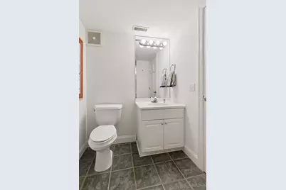 423 River Street, Minneapolis, MN 55401 - Photo 37