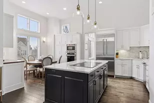 423 River St, Minneapolis, MN 55401 - Photo 5