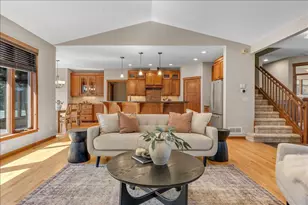 16931 E Lake Dr, Lakeville, MN 55044 - Photo 5