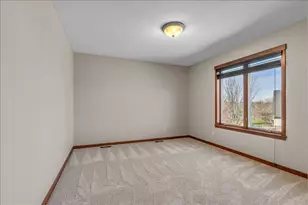 16931 E Lake Dr, Lakeville, MN 55044 - Photo 37