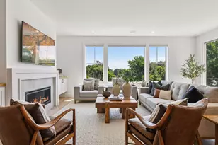 5621 Buffington Ln, Shorewood, MN 55331 - Photo 9