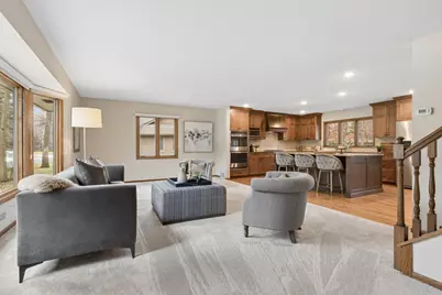 8129 Pennsylvania Circle, Bloomington, MN 55438 - Photo 3