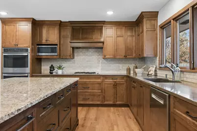 8129 Pennsylvania Circle, Bloomington, MN 55438 - Photo 9