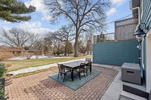 1108 Quebec Ave N, Golden Valley, MN 55427 - Photo 9