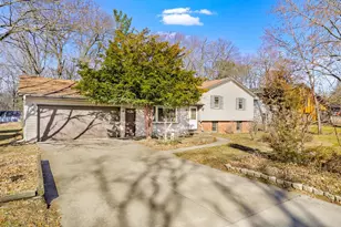 13050 Taylor St NE, Blaine, MN 55434 - Photo 3