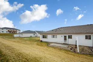 1111 25th Ave NW, Faribault, MN 55021 - Photo 7