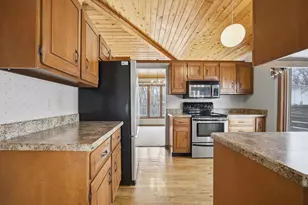 318 Dale Ave, Moorhead, MN 56560 - Photo 11