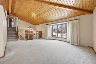 318 Dale Ave, Moorhead, MN 56560 - Photo 7