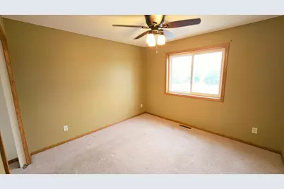 40566 Golden Avenue, North Branch, MN 55056 - Photo 15