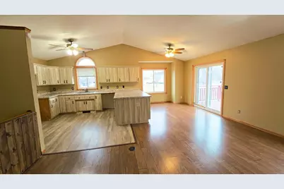 40566 Golden Avenue, North Branch, MN 55056 - Photo 5