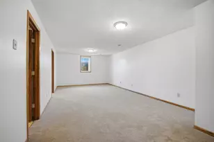 1060 Cherry St, Owatonna, MN 55060 - Photo 33