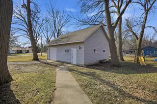 1060 Cherry St, Owatonna, MN 55060 - Photo 49