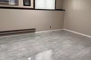 8624 Cherokee Dr N, Brooklyn Park, MN 55428 - Photo 15