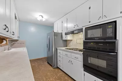 11220 Ridgemount Avenue W, Plymouth, MN 55441 - Photo 11