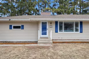 11220 Ridgemount Ave W, Plymouth, MN 55441 - Photo 5