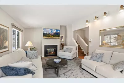 424 Aurora Avenue, Saint Paul, MN 55103 - Photo 5