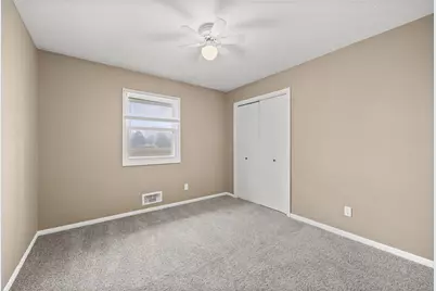 6649 Kentucky Avenue N, Brooklyn Park, MN 55428 - Photo 15