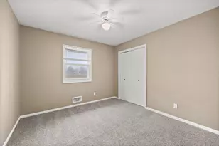 6649 Kentucky Ave N, Brooklyn Park, MN 55428 - Photo 15