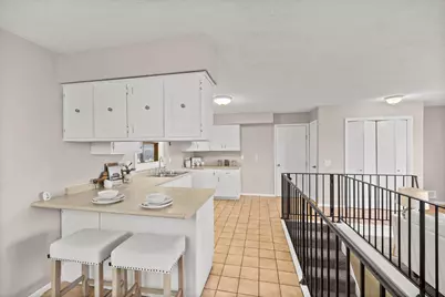 6649 Kentucky Avenue N, Brooklyn Park, MN 55428 - Photo 11