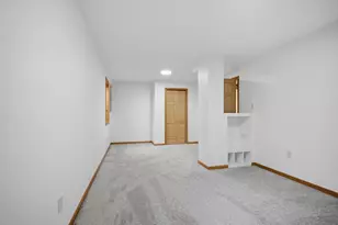 1437 Nottingham Dr, Owatonna, MN 55060 - Photo 35