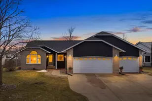 1437 Nottingham Dr, Owatonna, MN 55060 - Photo 59