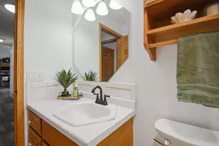 1437 Nottingham Dr, Owatonna, MN 55060 - Photo 29