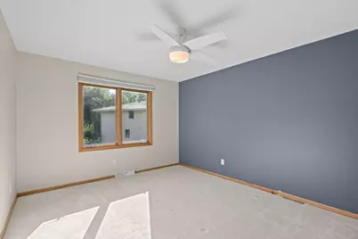 18208 Valley View Road, Eden Prairie, MN 55346 - Photo 11