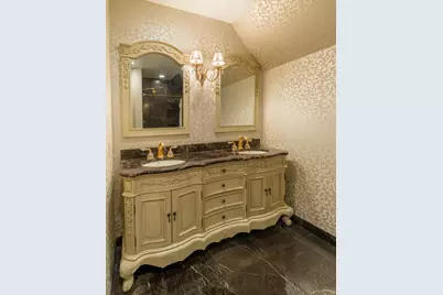 3801 Lyndale Avenue S, Minneapolis, MN 55409 - Photo 15